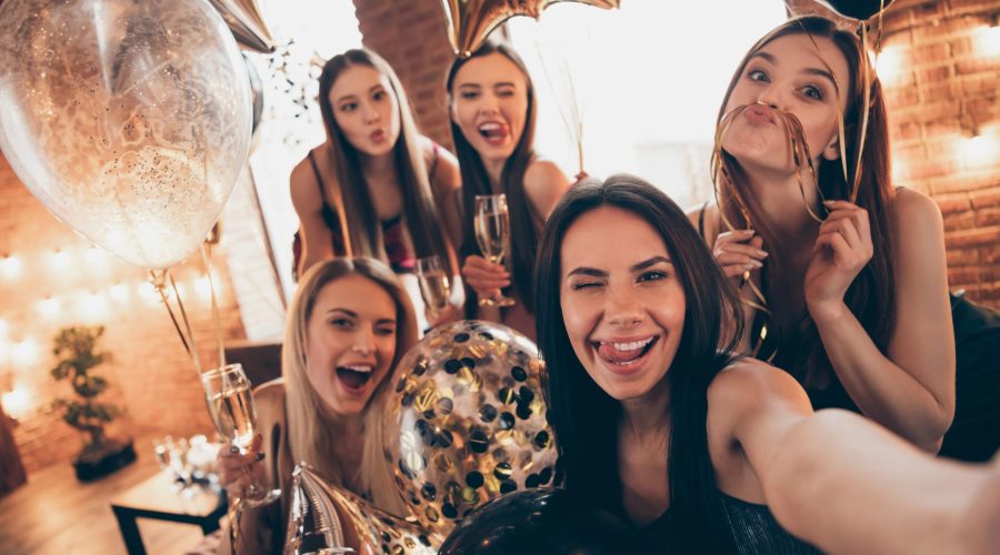 Idées originales pour un enterrement de vie de jeune fille et de garçon inoubliable